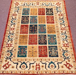 10KY82 Afghanistan Ferahan 05'08"X08'01"