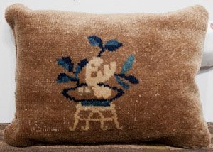 2233 China Pillow 00'10"X01'02"