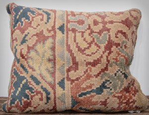 2255 Portugal Pillow 01'07"X01'10"