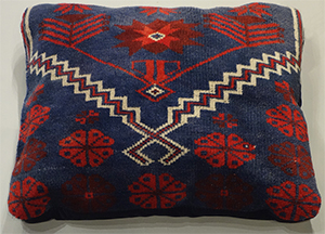 2444 Afghanistan Pillow 00'19"X00'21"