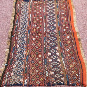 KZPJ581 Afghanistan Tribal Trapping 02'08"X04'08"