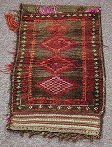 KZPJ749 Afghanistan Tribal Trapping 02'00"X03'03"