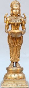 5638 India Lakshmi 01'06"