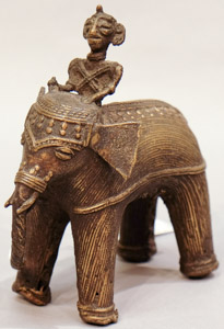 5823 India Elephant 00'05"