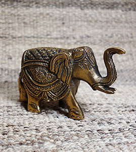 5958 India Elephant 00'03"