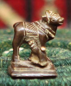 KZEF2 India Statue 00'02"
