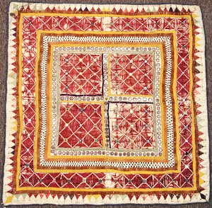 1042 India Chakla 03'01"X03'01"
