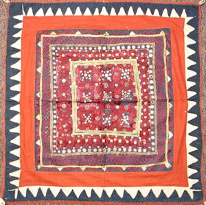 1078 India Chakla 02'06"X02'06"