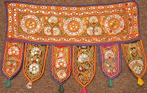 1196 India Toran 01'05"X02'07"