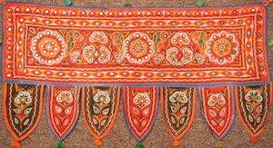 1197 India Toran 01'08"X03'02"