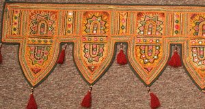 1651 India Toran 01'04"X12'09"