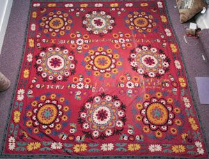 1689 Uzbek Suzani 07'04"X08'03"