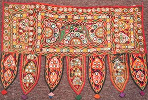 1750 India Toran 01'09"X02'10"