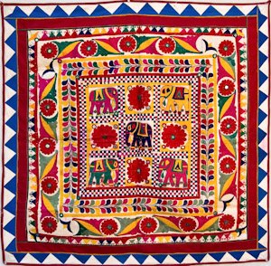 1774 India Chakla 03'04"X03'03"