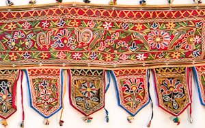 1788 India Toran 01'07"X08'08"