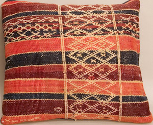 2006 Morocco Pillow 01'03"X01'07"