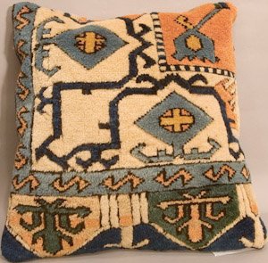 2013 Turkey Pillow 01'07"X01'07"