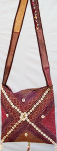 2055 India Handbag 01'00"X01'01"