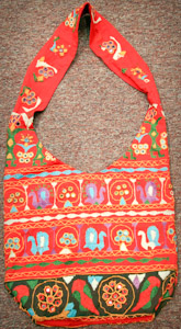 2061 India Handbag 01'03"X02'07"