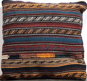 2095 Caucasus Pillow 01'00"X01'00"