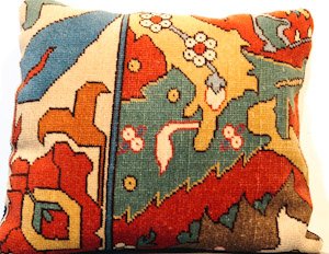 2107 Caucasus Pillow 01'04"X01'06"