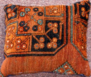 2169 Afghanistan Pillow 01'00"X01'02"