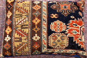 2179 Caucasus Pillow 01'01"X01'05"