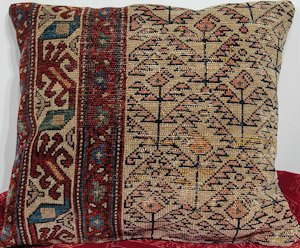 2339 Persia Pillow 01'06"X01'08"