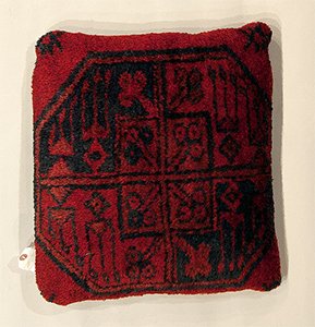 2389 Afghanistan Pillow 00'18"X00'19"