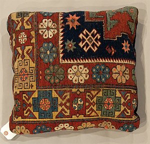2415 Caucasus Pillow 00'16"X00'17"