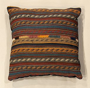 2436 Caucasus Pillow 00'18"X00'18"