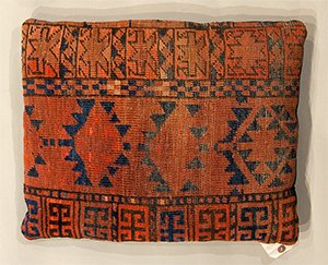 2438 Afghanistan Pillow 00'16"X00'20"